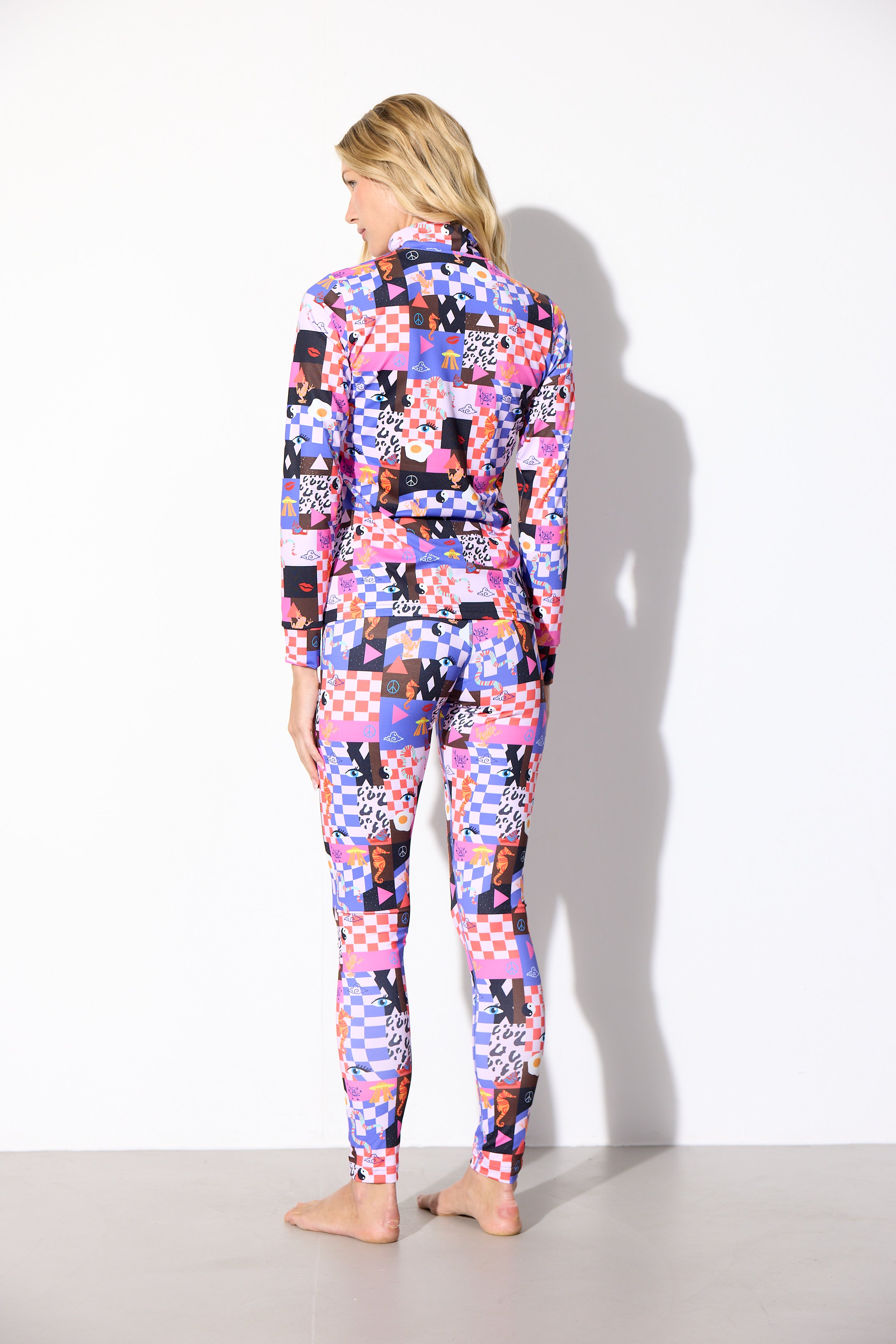 HUNKØN Alba Zipper Blouse Blouses Multiverse Art Print