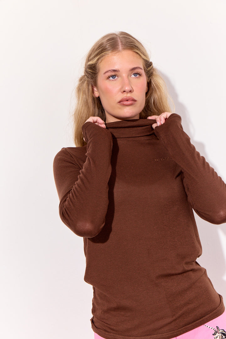 HUNKØN Rebekka Turtleneck Blouses Brown
