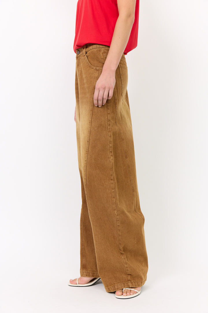 HUNKØN Renata Barrel Jeans Trousers Brown