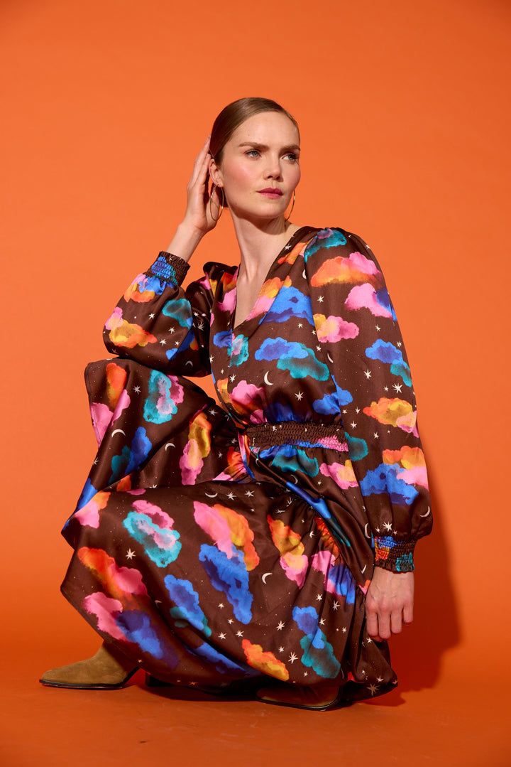 HUNKØN Sonja Dress Dresses Cocoa Sky Art Print