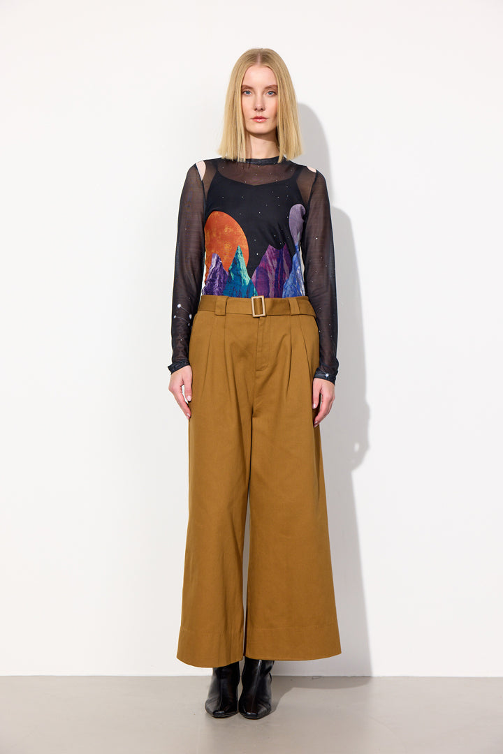 HUNKØN Annika Mesh Blouse Blouses Outer Space Art Print