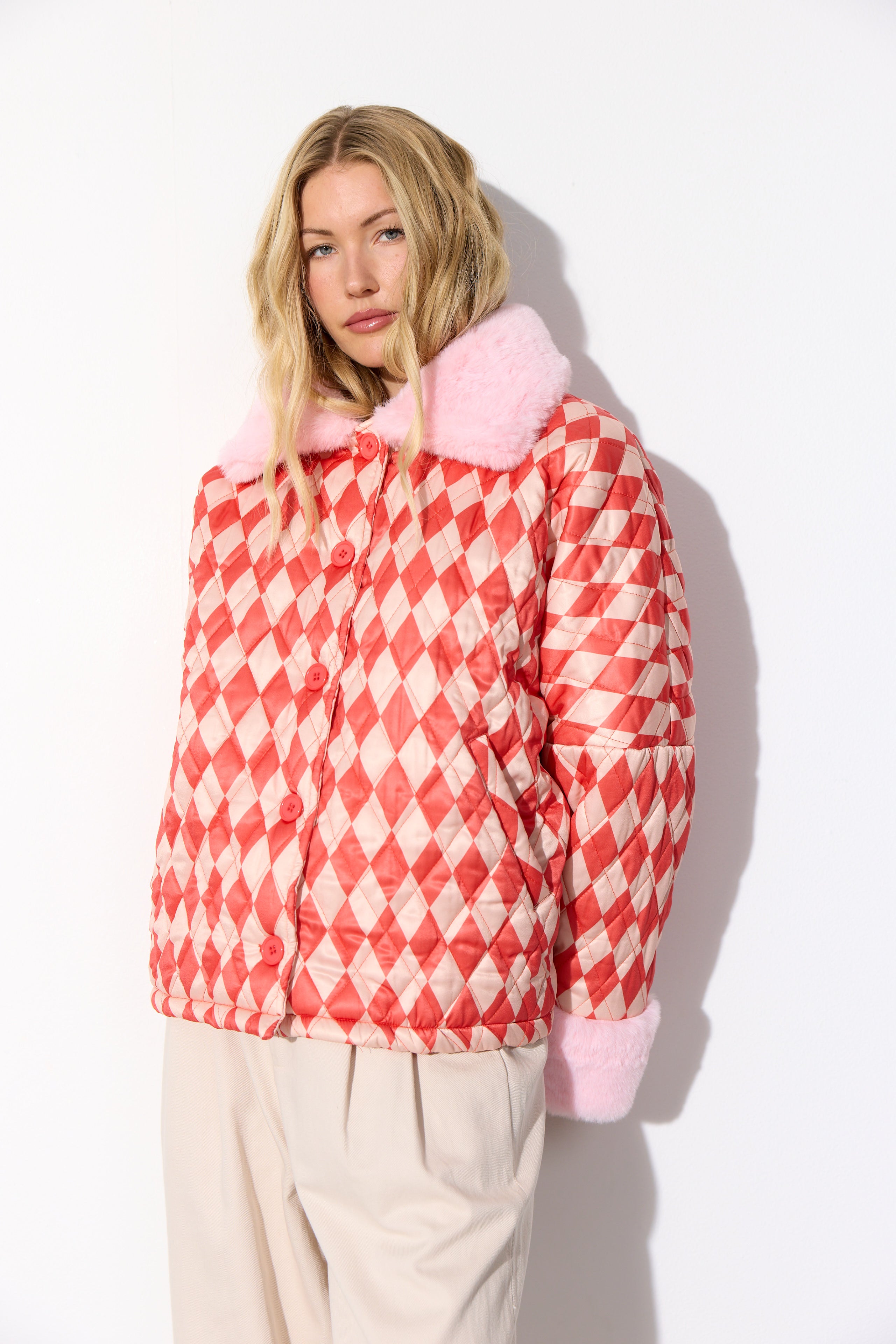 HUNKØN Harly Quilt Jacket Jackets Red Harlequin