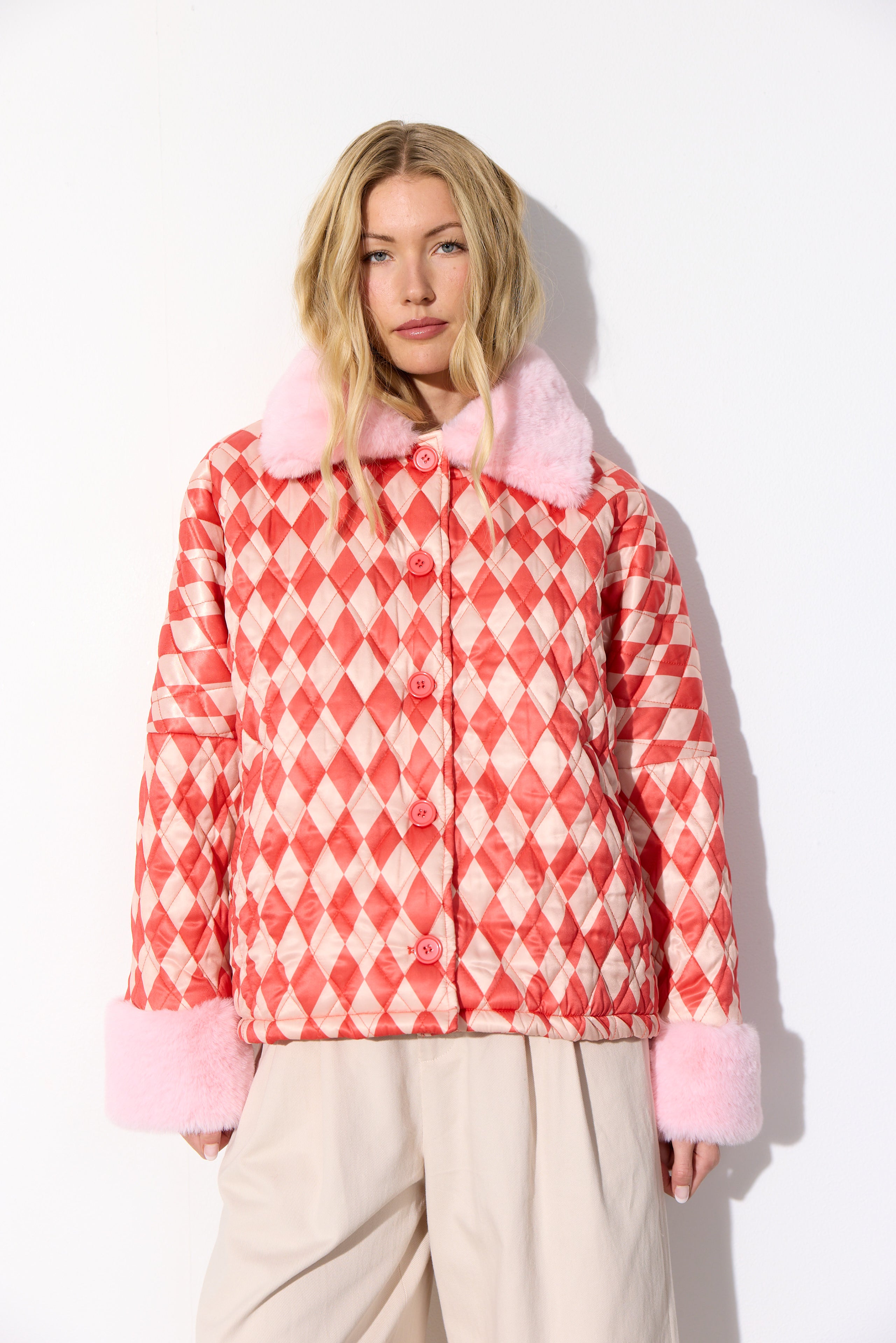 HUNKØN Harly Quilt Jacket Jackets Red Harlequin