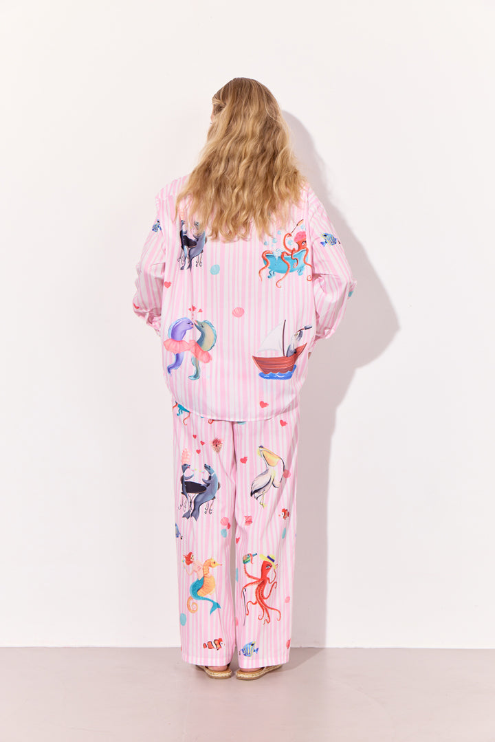 HUNKØN Nessie Shirt Shirts Pink Ocean Art Print