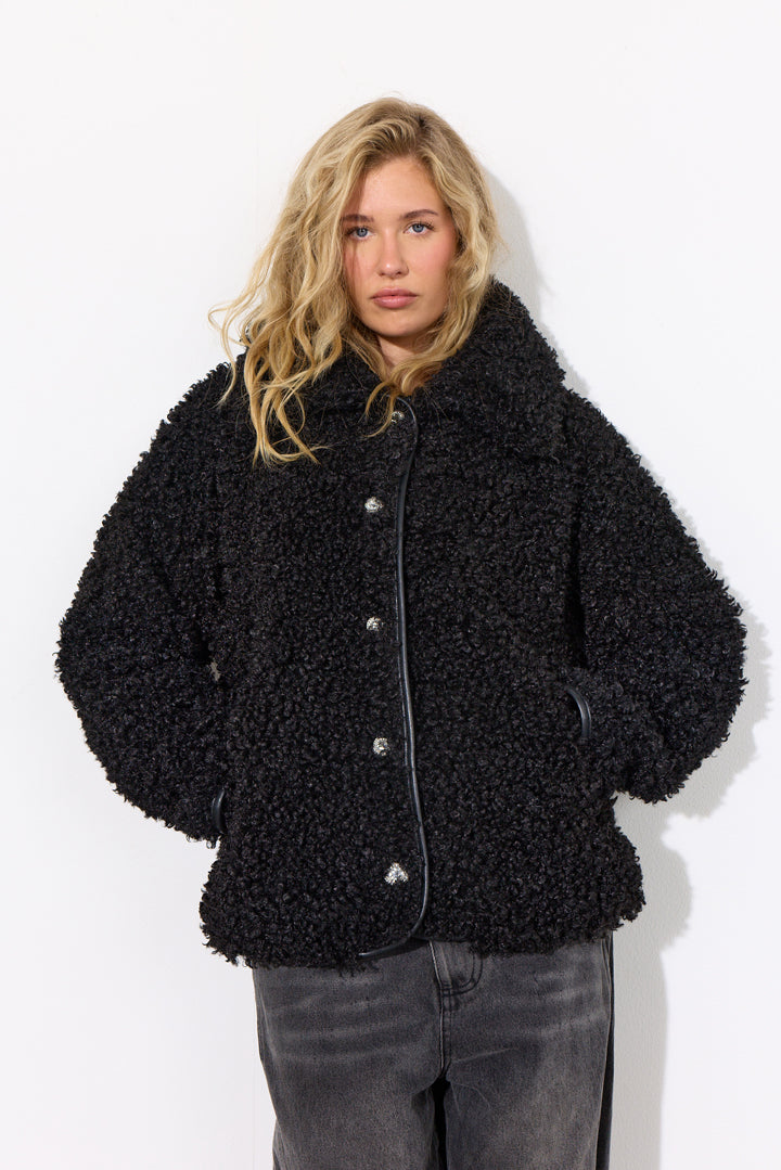 HUNKØN Olga Jacket Jackets Black